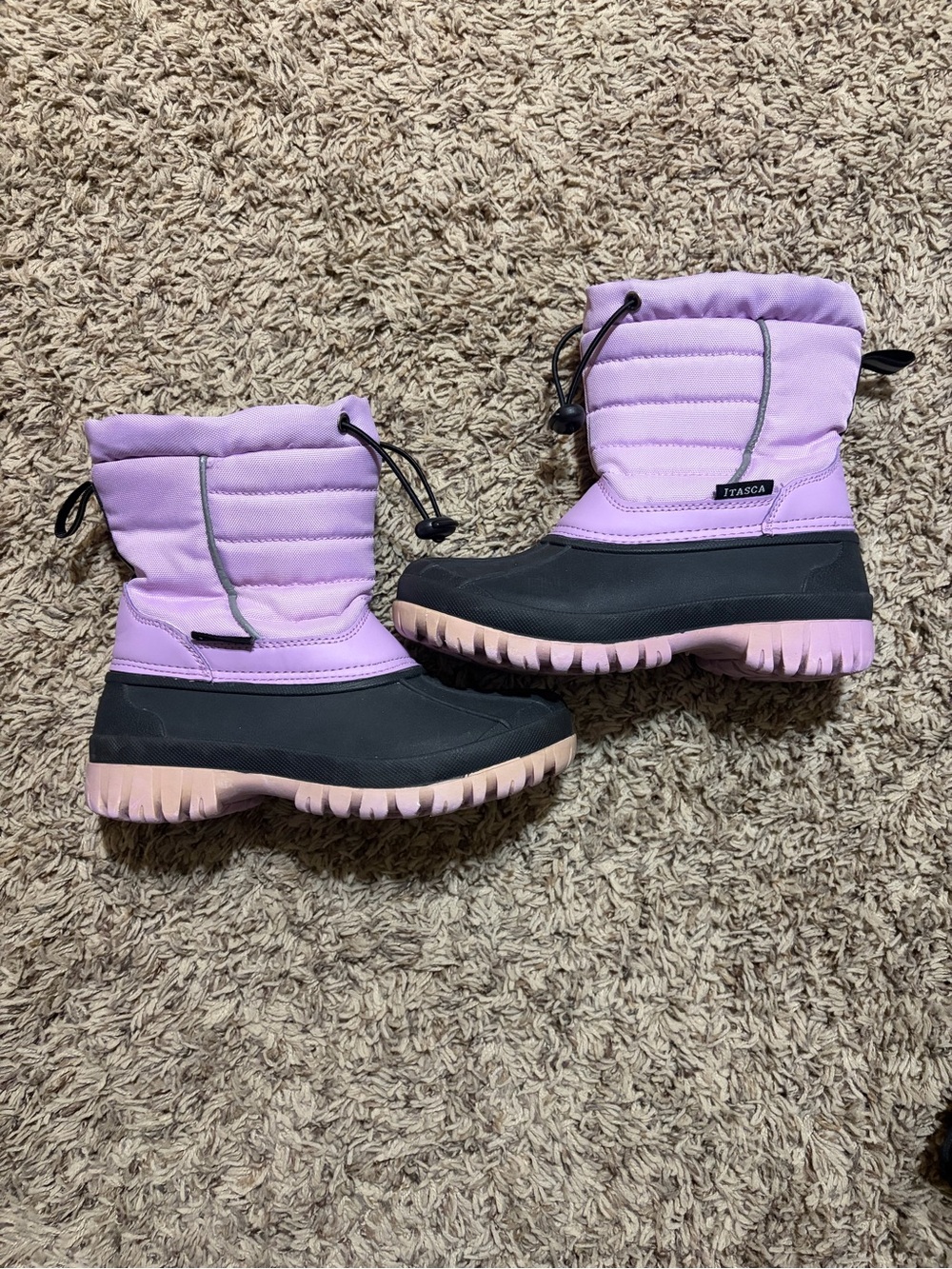Itasca Kids Lavender and Black Snow Boots